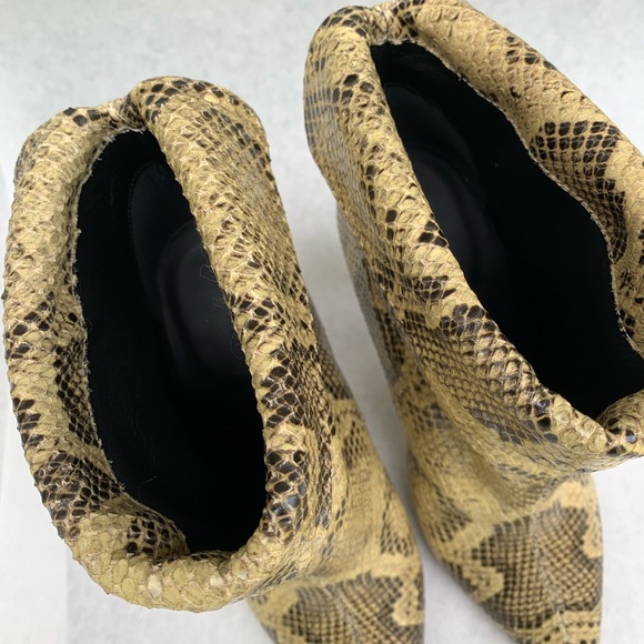 Brand new Isabel Marant python booties - Picture 5 of 9